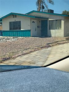 3247 Greenbriar Dr