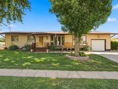 434 S Sierra Dr