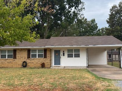 407 W Coal Ave