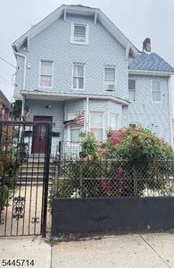 407 Jefferson Ave