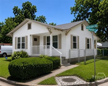 2119 Hobson Avenue