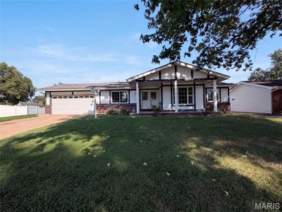 12132 Jerries Ln