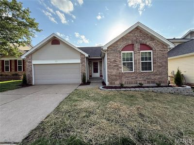 409 Hunters Crossing Ct
