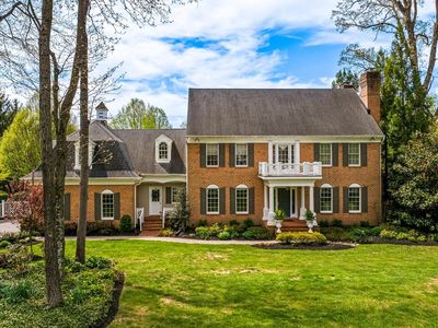 29 Springhill Farm Ct