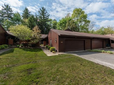 Property at 928 Trimble Pl, Northfield, OH