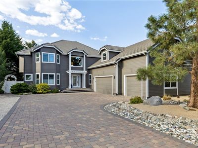 2425 Killington Dr