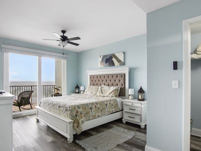 9902 S Thomas Dr UNIT 1231