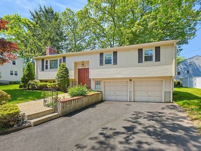 34 Muriel Ln