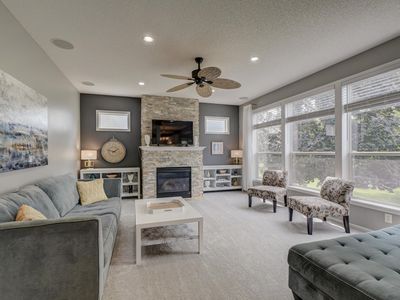 3412 Walden Dr