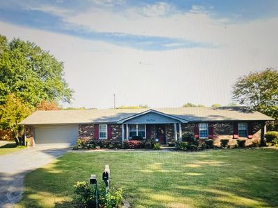 1107 Hillandale Dr