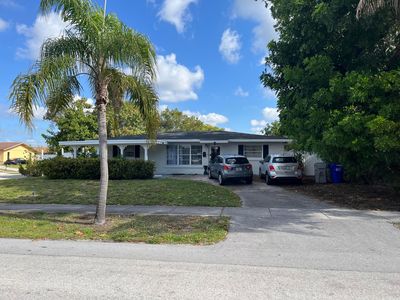 121 NW 18th Street