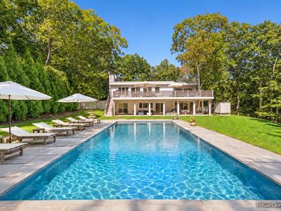 1 Sycamore Ln