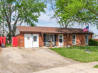 227 Oxford Dr