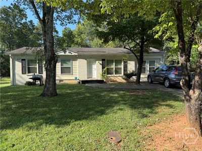 140 Stonehenge Way