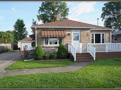 1185 Cleveland Dr
