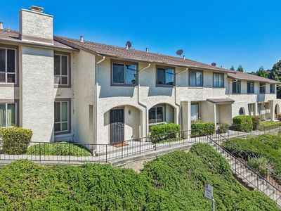 Property at 16 Greenview Ln, Richmond, CA