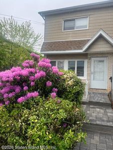 66 Cranford Ave