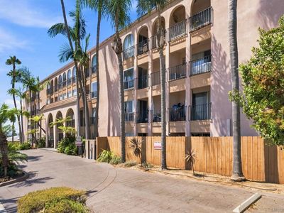 4730 Noyes St APT 217