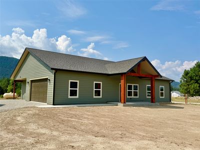 14 Moccasin Ln
