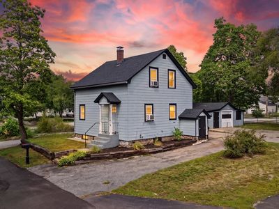 16 Cherry Avenue