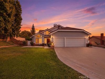 1272 Via Vista Dr