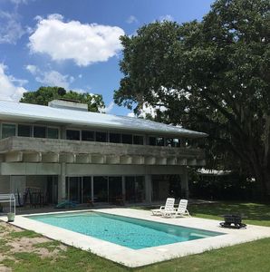 1540 N Lake Mirror Dr