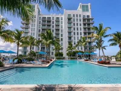 300 S Australian Avenue #1401