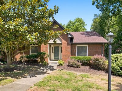 224 Highland Villa Cir