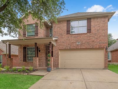 4952 Paddock Dr
