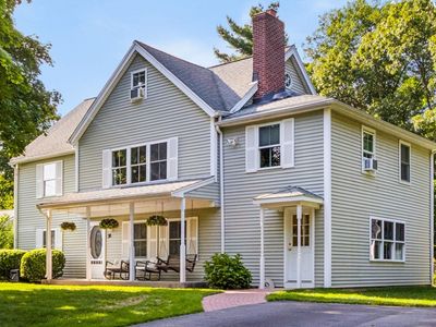 30 Kratz Ave