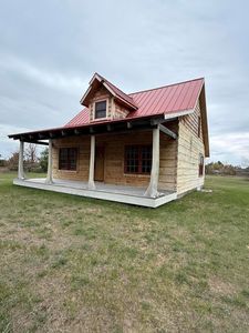 2740 Mary Ann Dr
