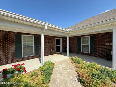 Property at 844 Garden Pointe Dr, Simpsonville, KY