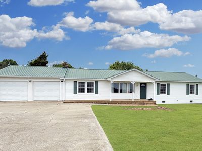 1390 Cooley Ford Rd