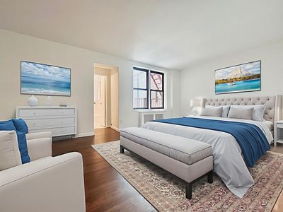 1420 York Ave APT 4H