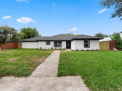 113 E Hibiscus Ave