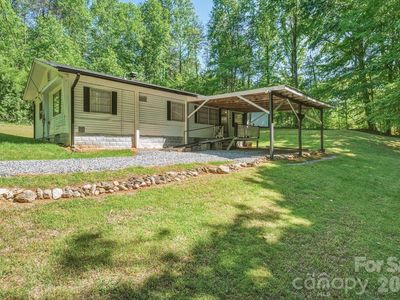 3823 Hickory Hwy