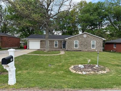 147 Meadowbrook Dr