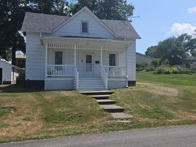 Property at 427 E Madison St, Memphis, MO