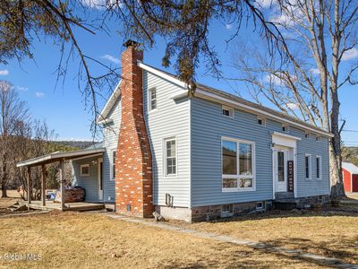 1367 Huntersland Road