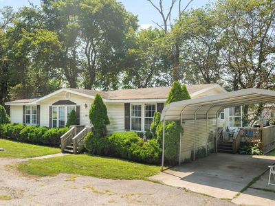 Property at 2004 E Main St, Niles, MI