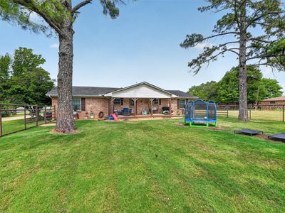 1102 Old Base Rd
