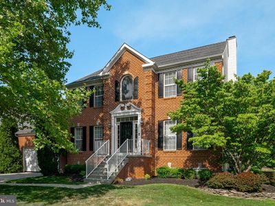 41 Waterford Dr