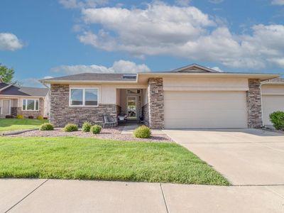 1925 Kingsroyal Blvd UNIT F