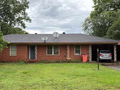 10144 Bayview Rd