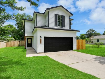 1105 E Kyle Rd
