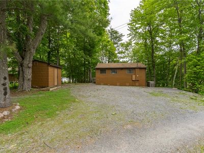18561 E View Dr