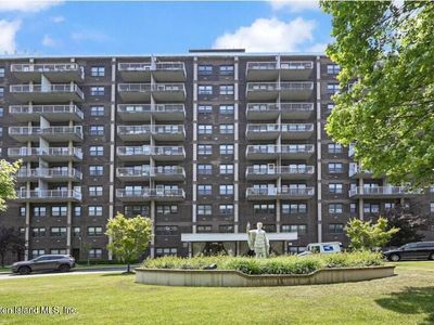 1100 Clove Rd Floor 7