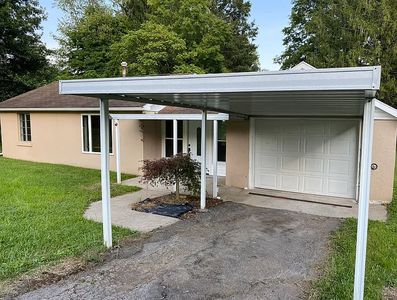 1617 Pleasant Valley Rd