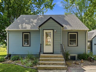 Property at 313 Prairie St, Strawberry Point, IA