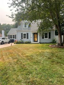 209 Lovell Ave